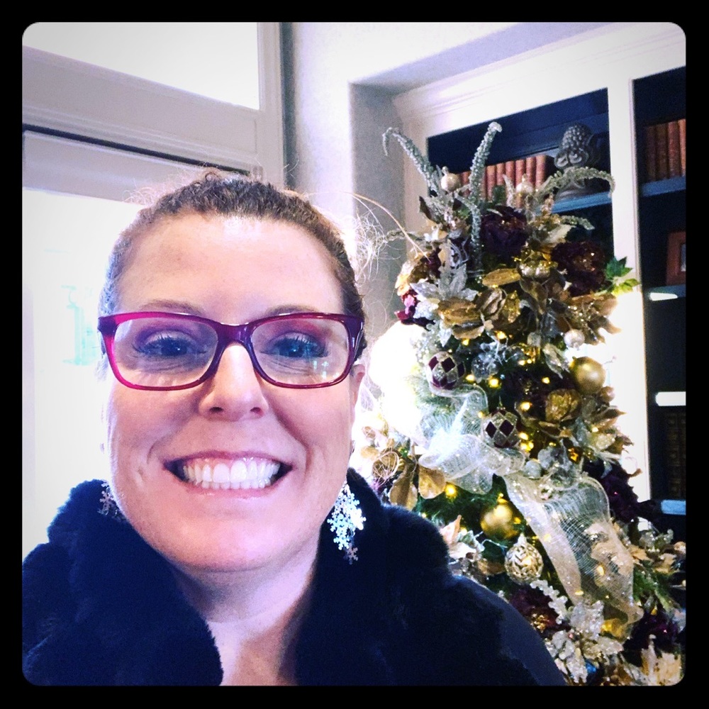 Meet your Posher, Michele